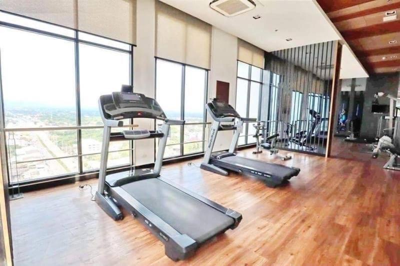 Escent Condominium Chiang Mai Extérieur photo